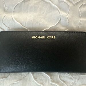Michael Kors black slim wallet